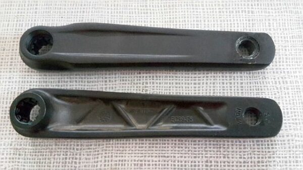 Ein Satz gebrauchter Pedalarme 170 mm