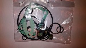 Gilera Saturno, alle BI4: Tüte mit neuen Dichtungen, Ventilabstreifer und O-Ringen