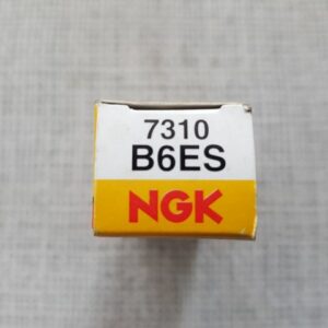 Neue NGK Zündkerze B6ES