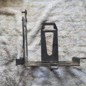Gilera RC 600, Nordwest: Batteriehalter