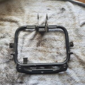 Gilera RC 600, Nordwest: Scheinwerfer/Armaturenhalter