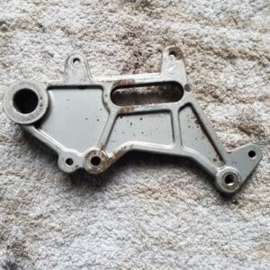 Gilera Dakota, XRT?: Bremszangenhalter Hinterrad