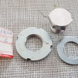 Gilera Saturno, RC 600: Neue Steuerkopfschraube