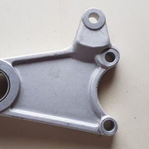 Gilera Saturno: Neuer Bremszangenhalter hinten
