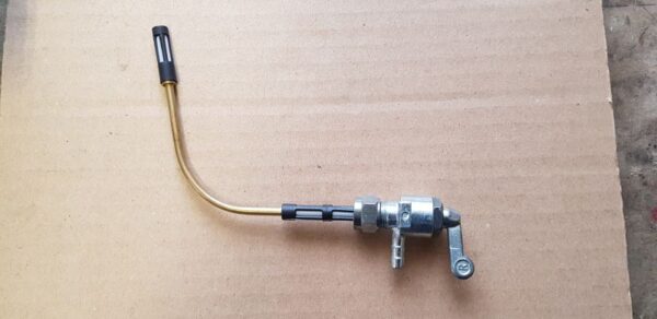 Diverse, neue Benzinhähne M12 x 1 mm