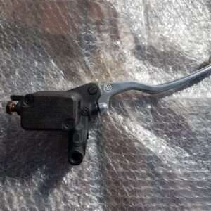 Gilera Saturno: Neue Brembo Handbremspumpe PS13