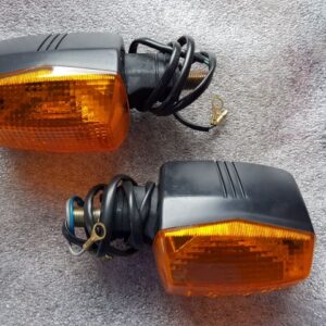 Gilera Saturno: Satz neuer Blinker, kurzer Arm